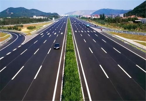 高速公路為何要收費 背后的大智慧與路橋工程勞務(wù)分包的深遠影響